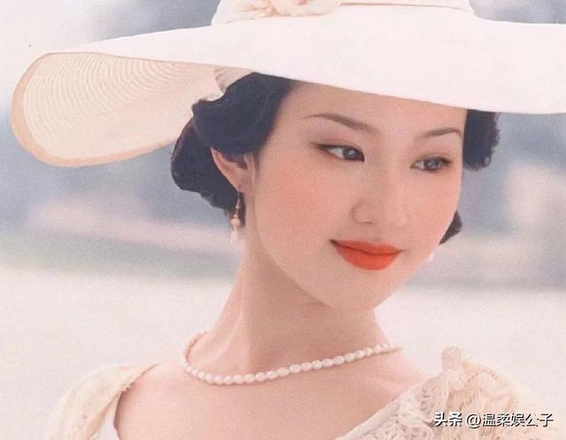 劉亦菲到底算不算中國第一美女？看看她和范冰冰的合照你就有答案