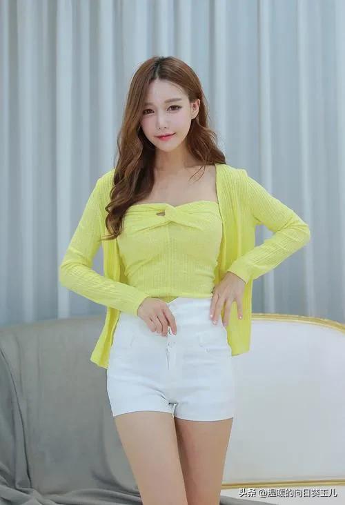 艷壓群芳的性感美女