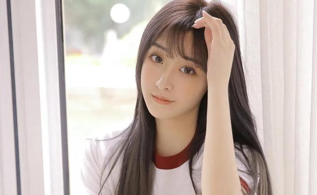 逗女生開心的幽默套路，讓她笑到合不攏嘴